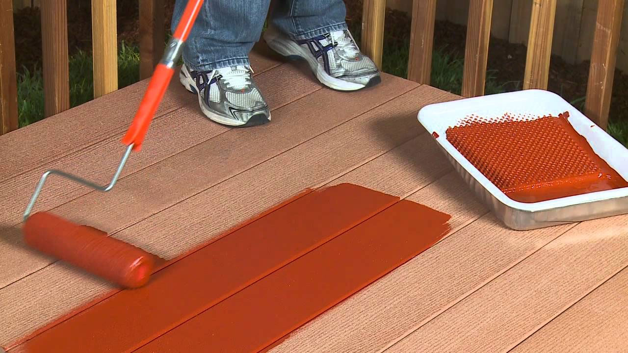 Painting deck with roller